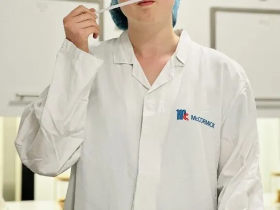 Sensory scientist, Hannah Stoddart